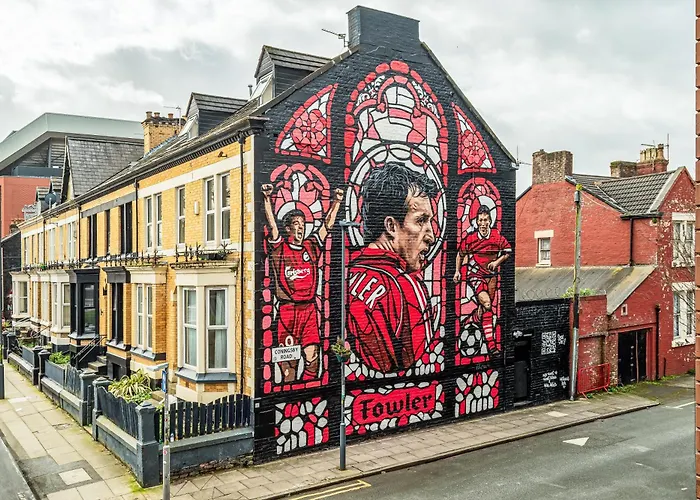 Anfield House - Liverpool Retreat 7 Bedroom Home