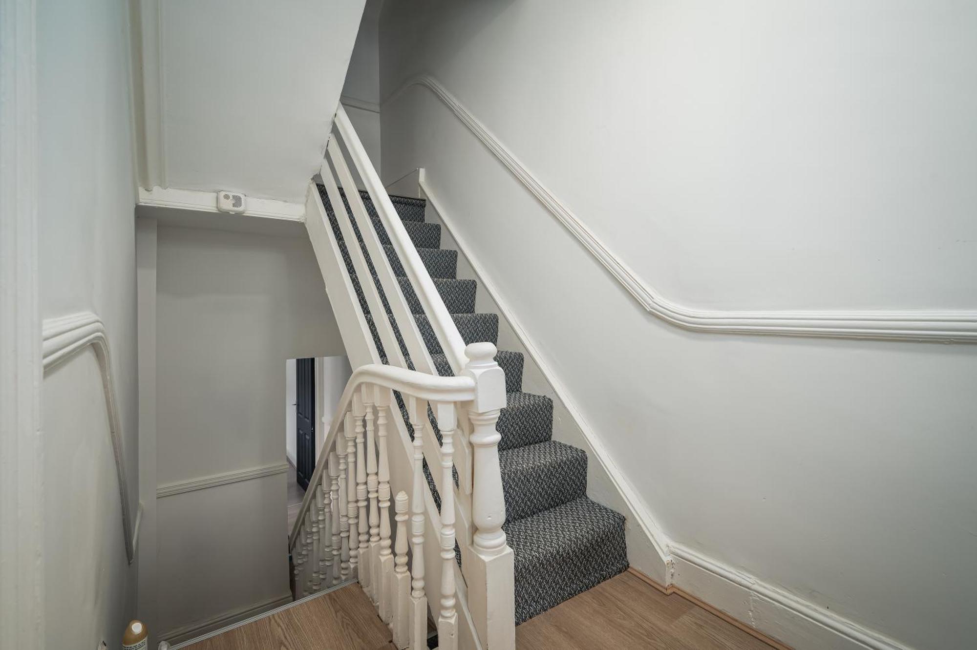 Anfield House - Retreat 7 Bedroom Liverpool