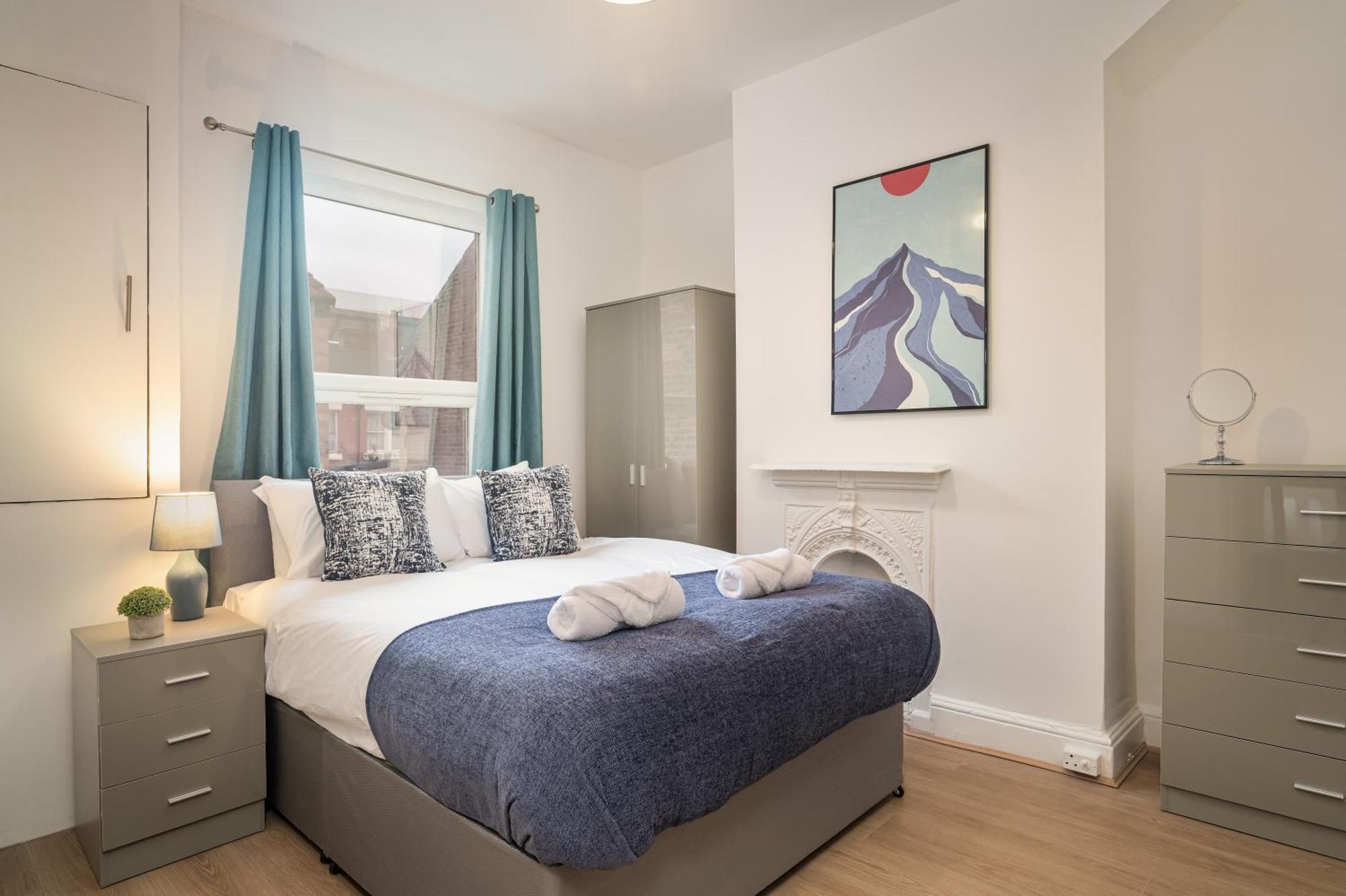 Anfield House - Retreat 7 Bedroom
