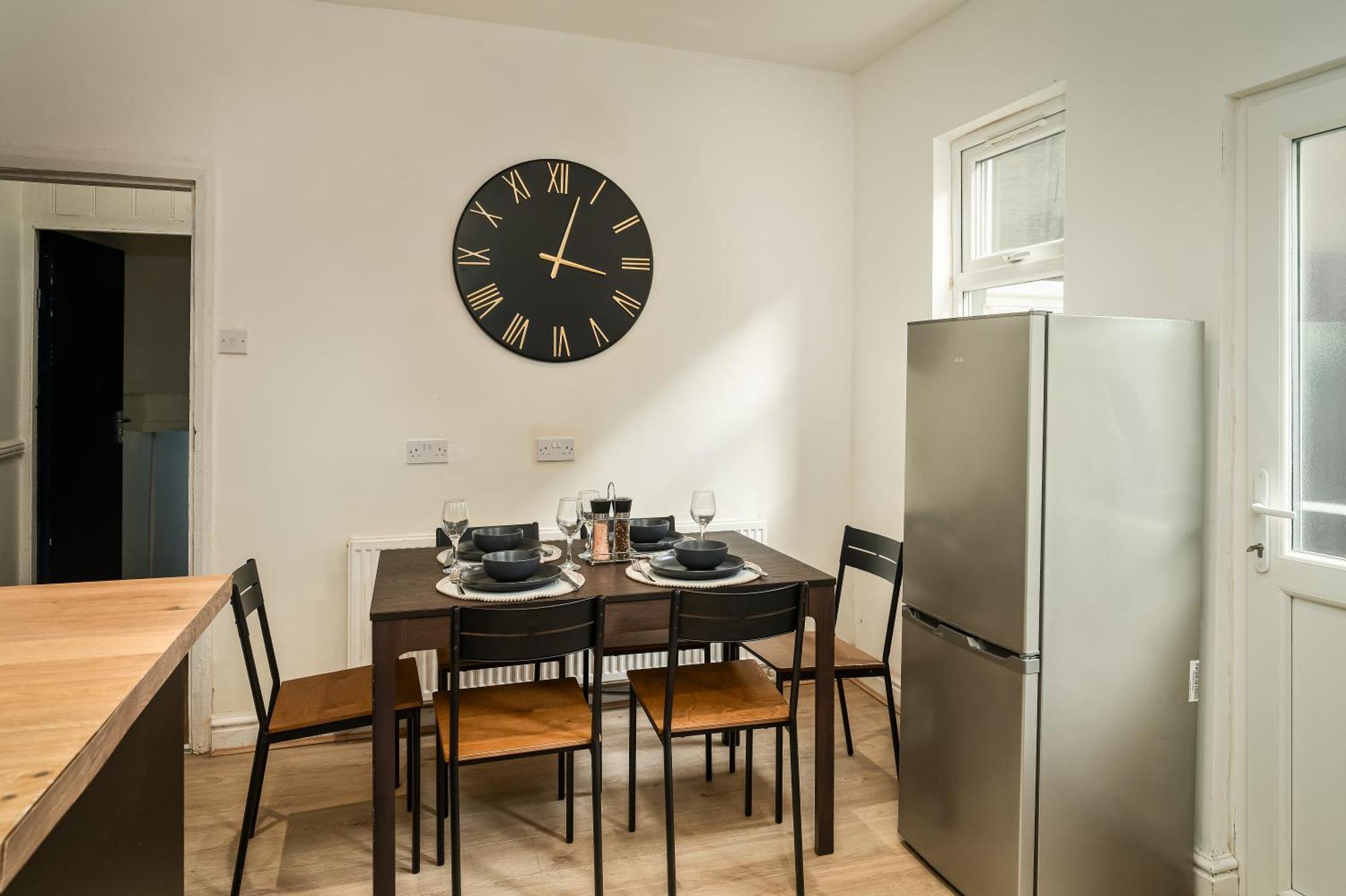 Apartment Anfield House - Retreat 7 Bedroom