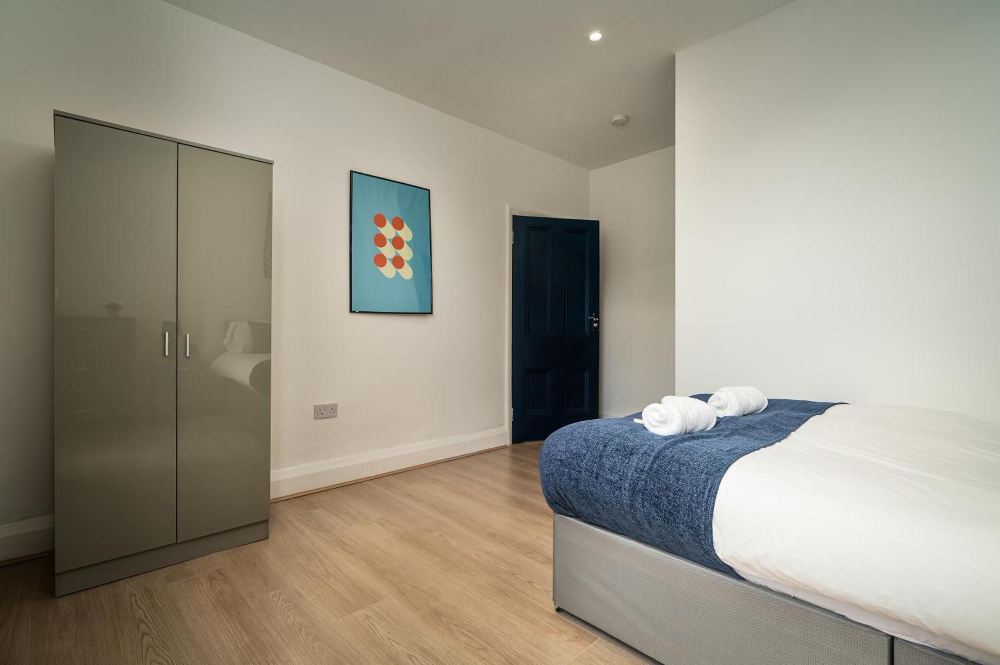 Anfield House - Retreat 7 Bedroom Apartment Liverpool
